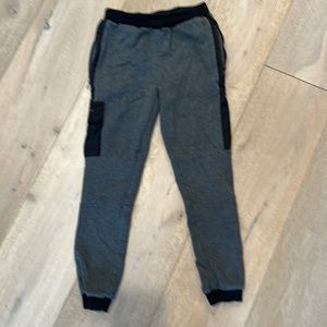 Deux par deux boys sweatpants - size 10 (140 cm) - charcoal grey and black -slim